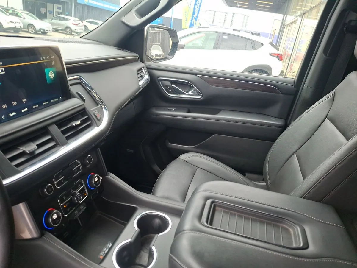 Chevrolet Tahoe 5.3 Z71 4x4 At 5p año 2023