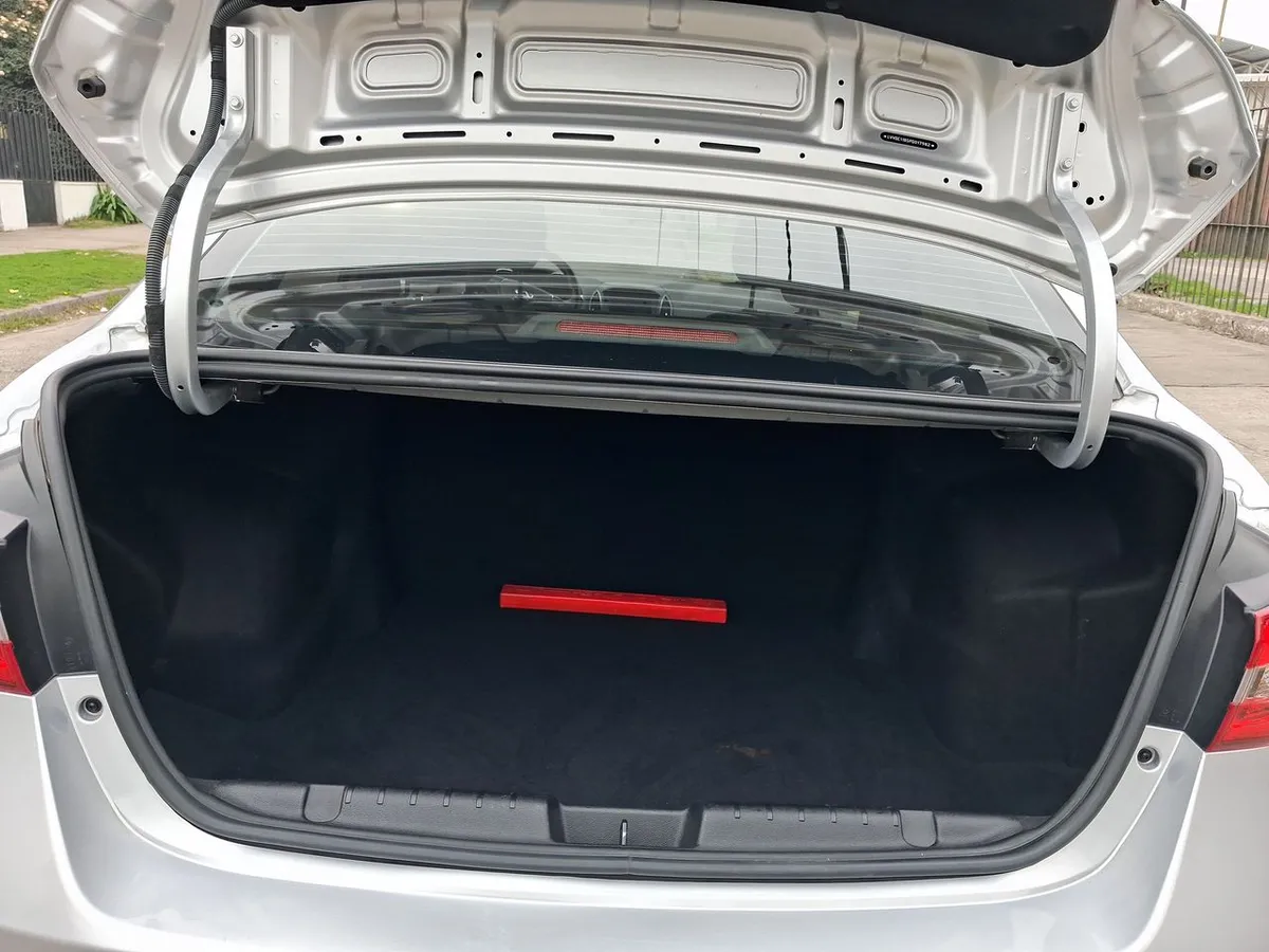 Chery Arrizo 5 1.5 Gls 4x2 Mt 4p año 2023