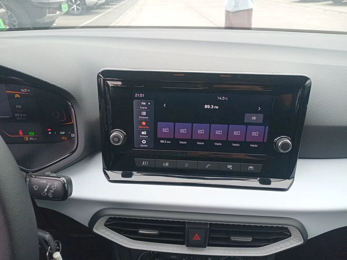 Seat Nuevo Arona 1.0 Tsi Style 4x2 At 5p año 2025