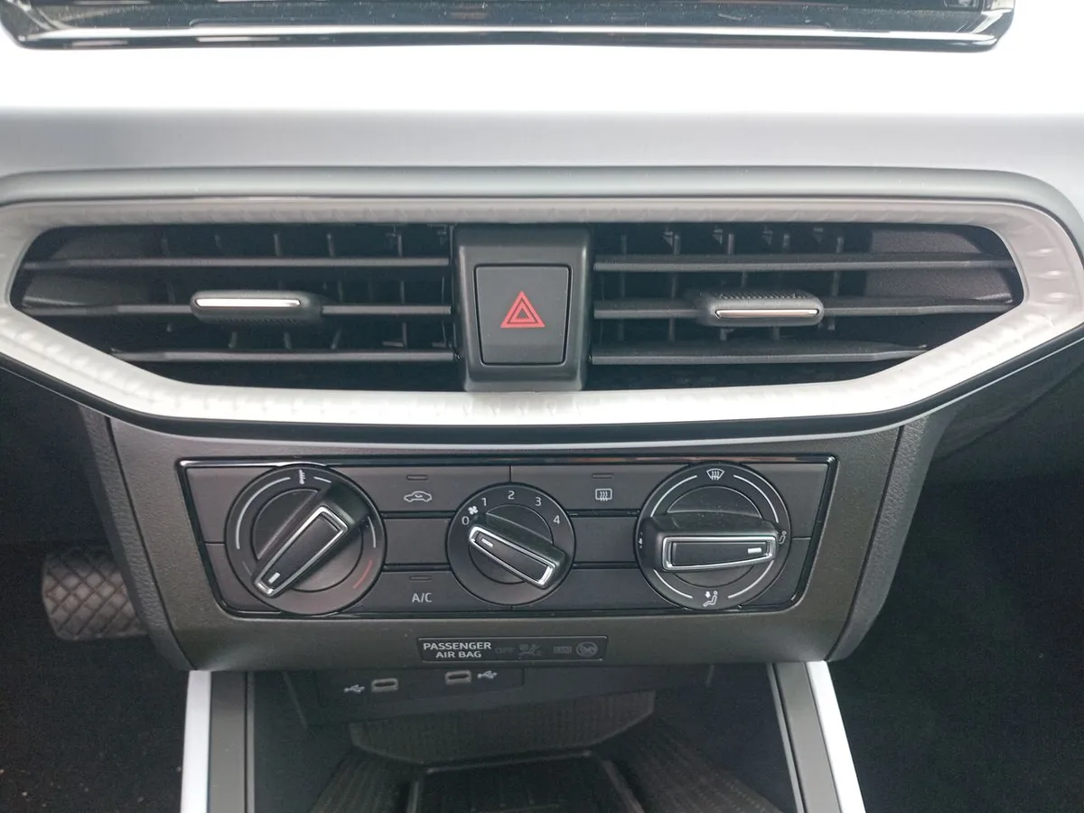 Seat Nuevo Arona 1.0 Tsi Style 4x2 At 5p año 2025