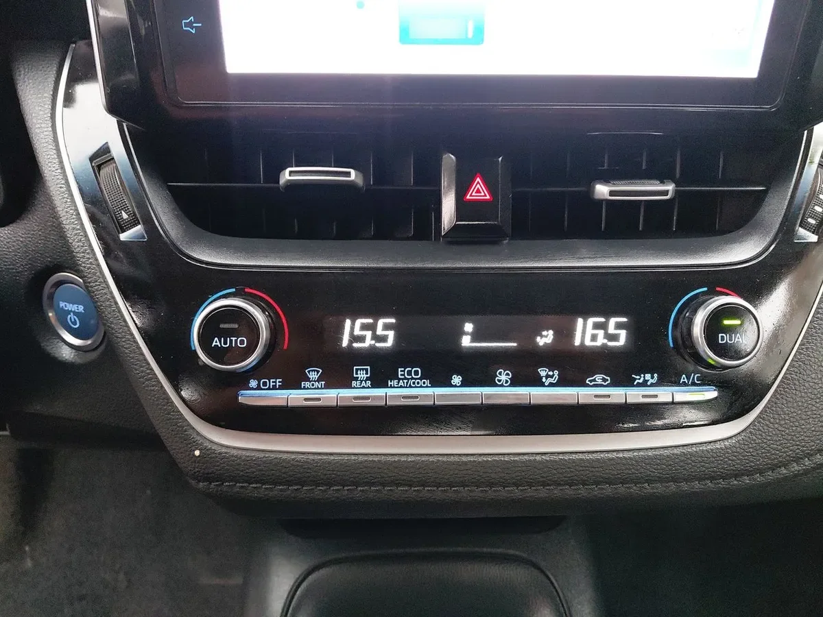 Toyota Corolla 1.8 Seg 4x2 Cvt At 4p año 2023