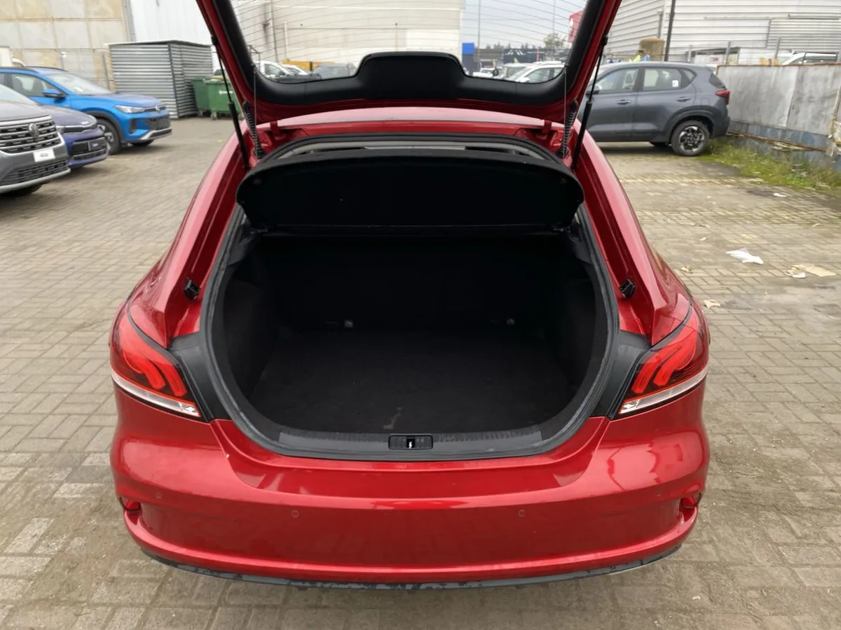 MG 6 1.5t Thropy 4x2 Dct At 4p año 2019