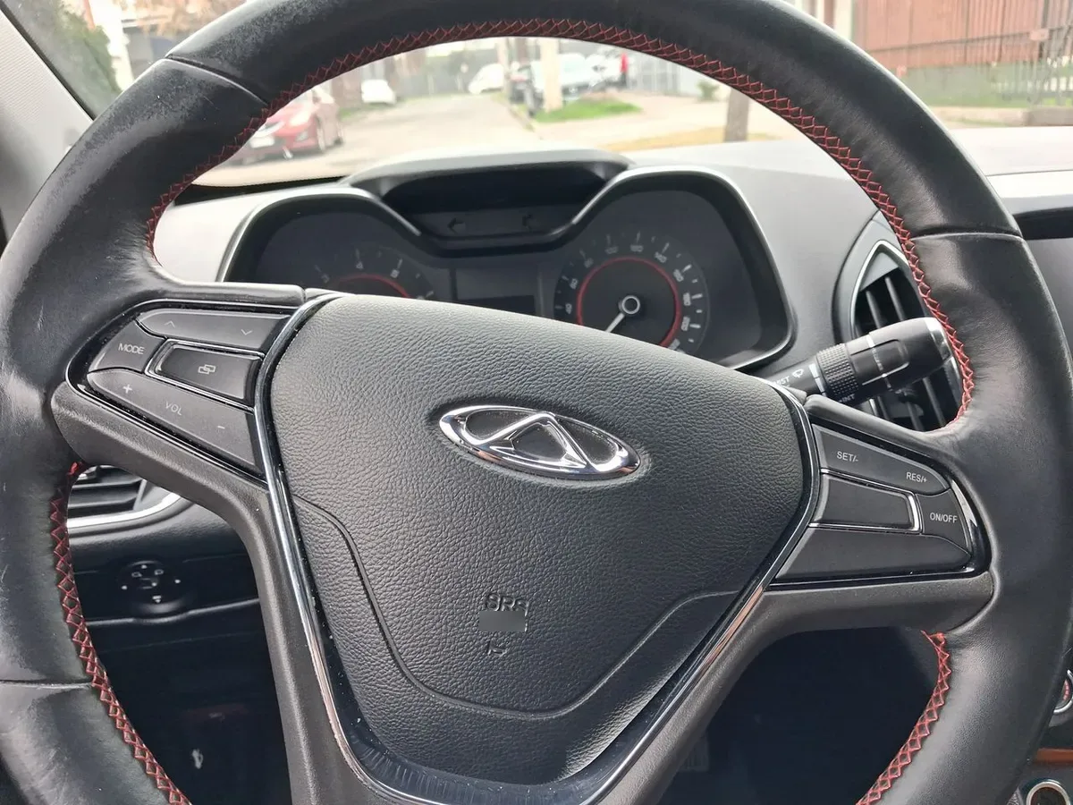 Chery Arrizo 5 1.5 Gls 4x2 Mt 4p año 2023