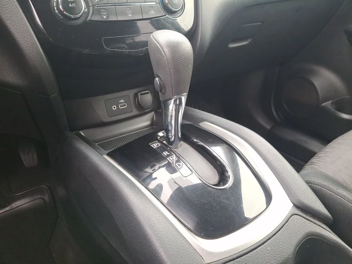 Nissan X-Trail 2.5 Sense Mc 4x2 Cvt At 5p año 2022