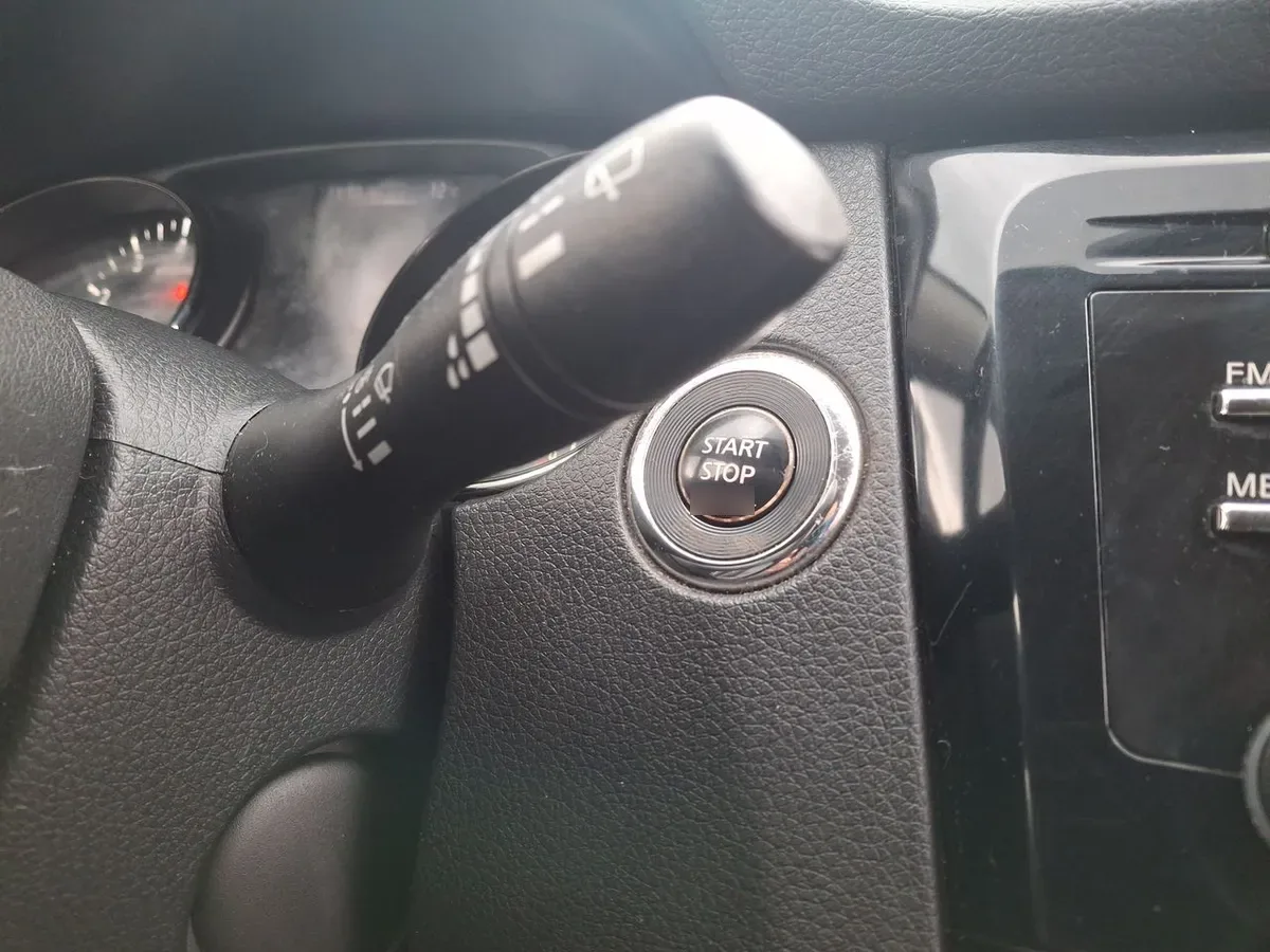 Nissan X-Trail 2.5 Sense 4x2 3row Cvt At 5p año 2019