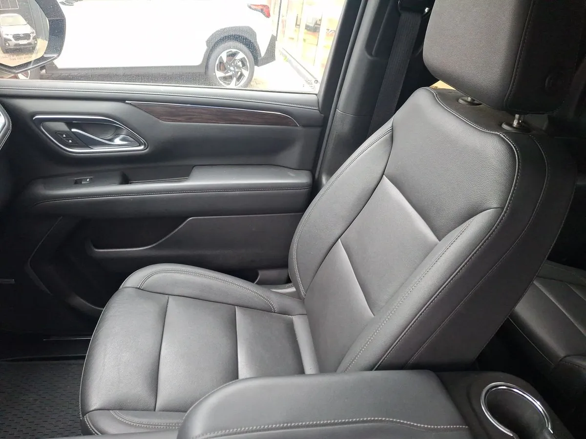 Chevrolet Tahoe 5.3 Z71 4x4 At 5p año 2023