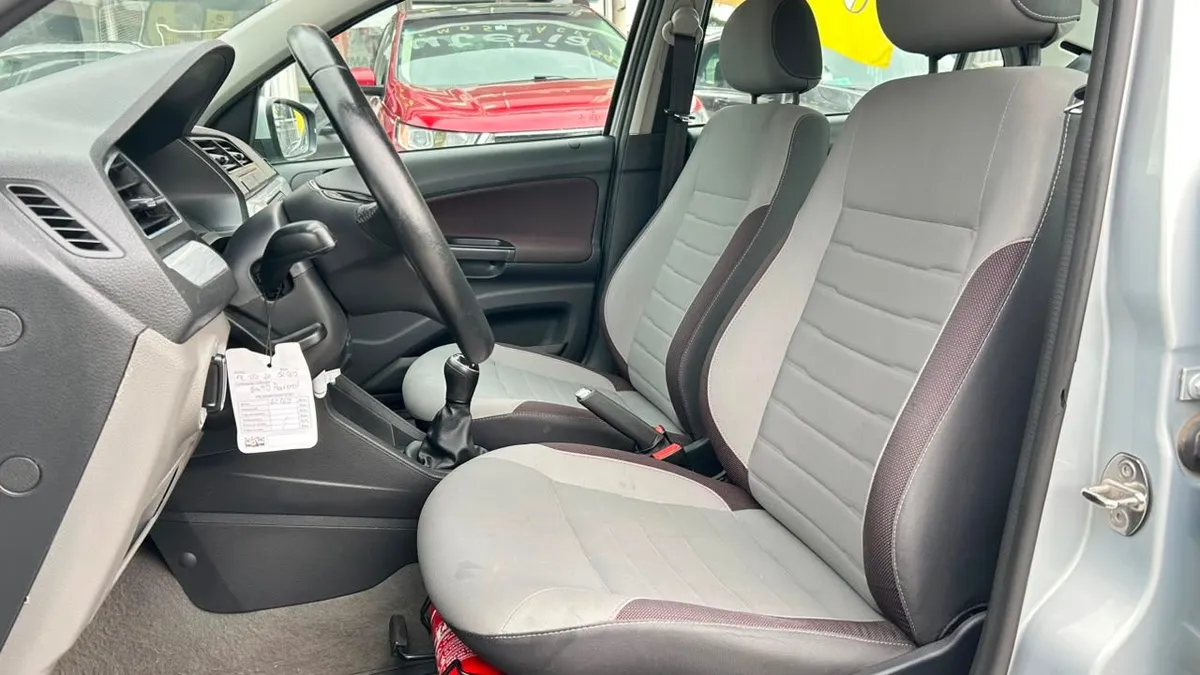 Volkswagen Voyage 1.6 Trendline Ac 2ab año 2022