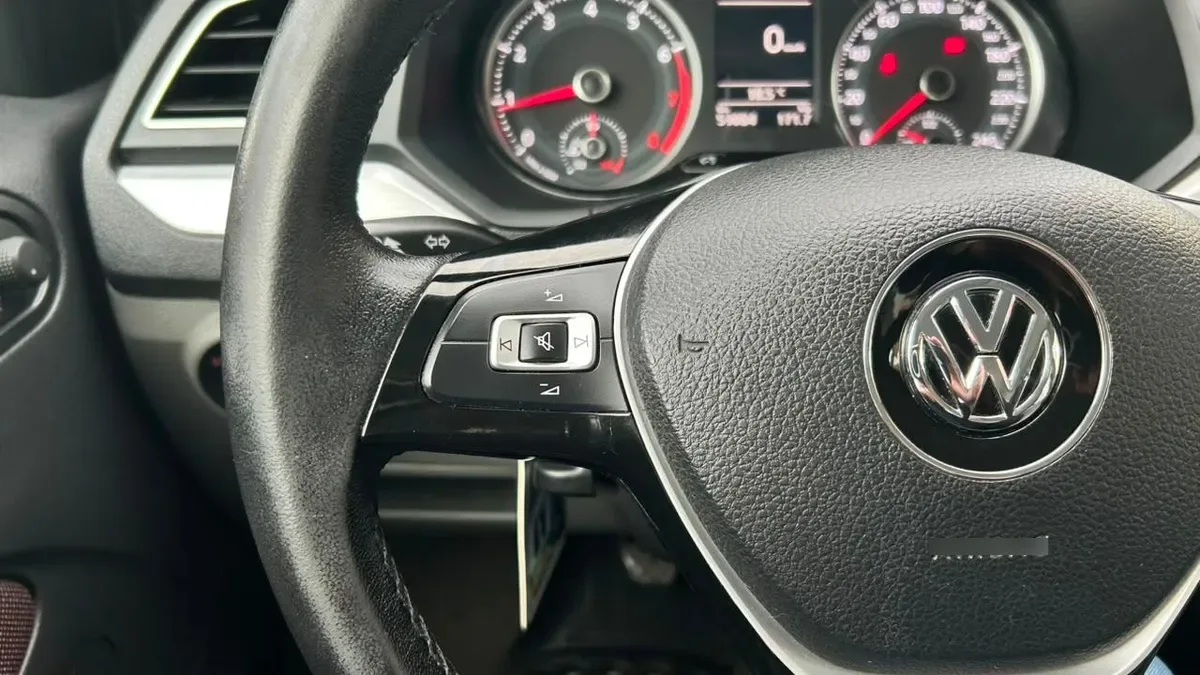 Volkswagen Voyage 1.6 Trendline Ac 2ab año 2022