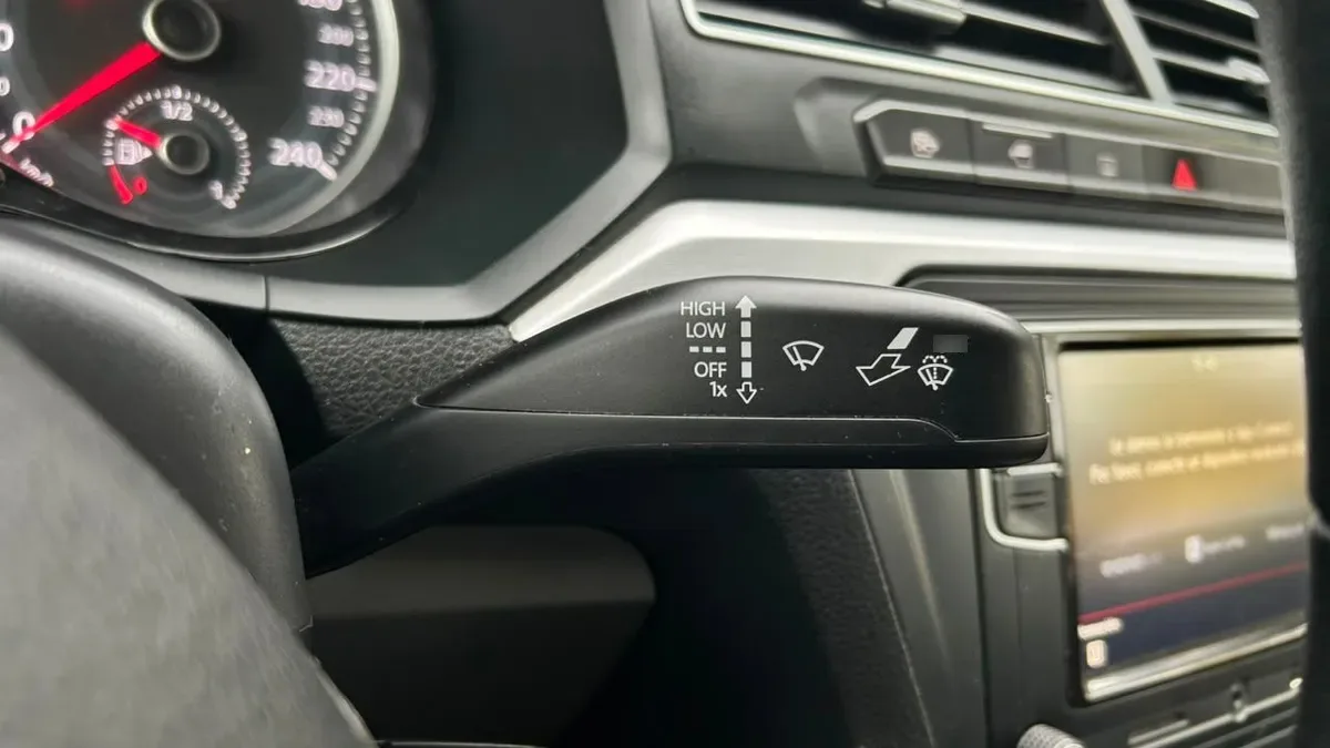 Volkswagen Voyage 1.6 Trendline Ac 2ab año 2022
