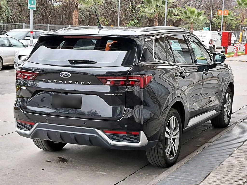 Ford Territory Titanium año 2024