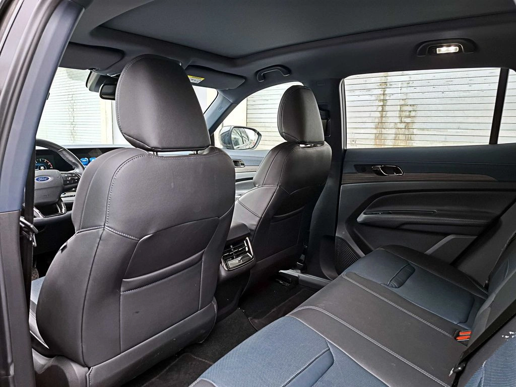 Ford Territory Titanium año 2024