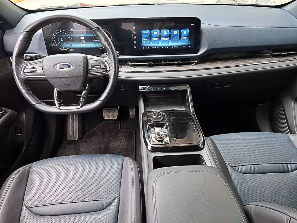 Ford Territory Titanium año 2024