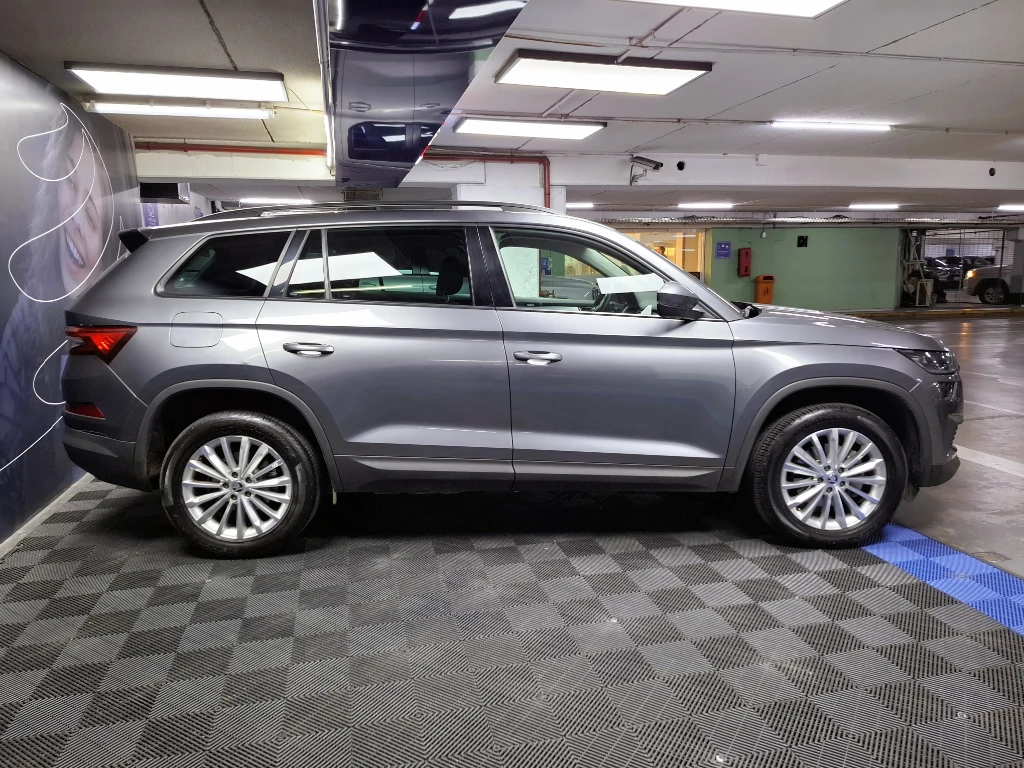 Skoda Kodiaq Kodiak 1.4 Tsi At - Selection año 2025