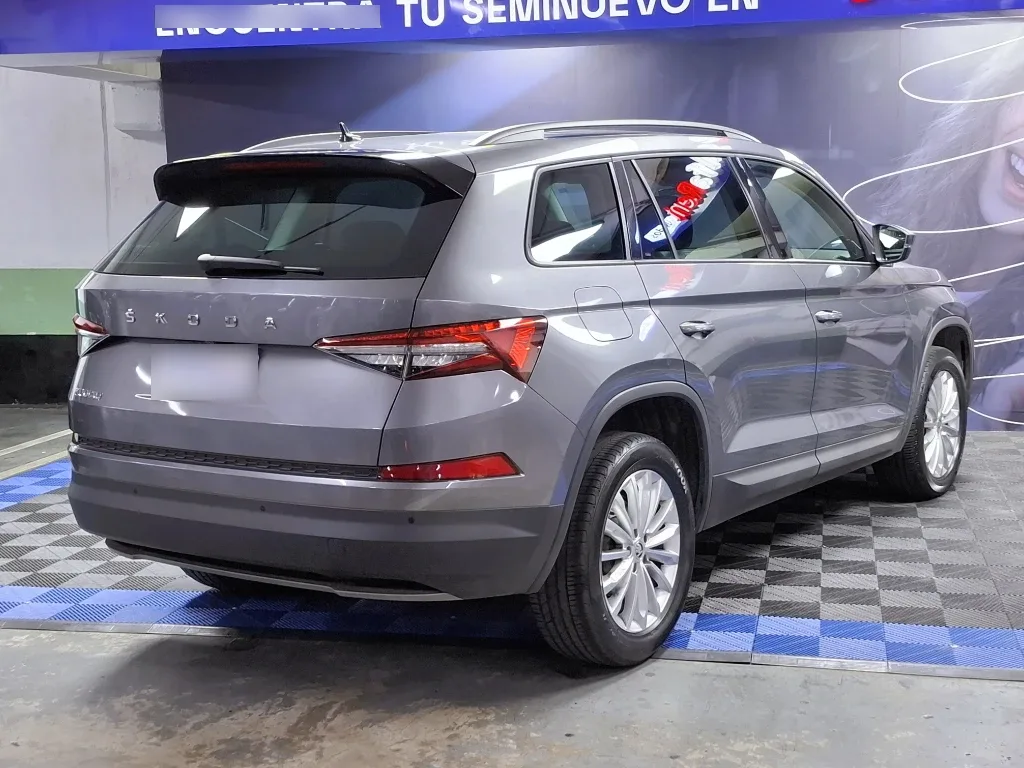 Skoda Kodiaq Kodiak 1.4 Tsi At - Selection año 2025