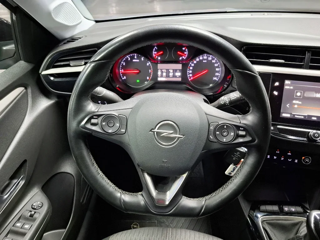 Opel Corsa Edition 1.2 Mt5 año 2022