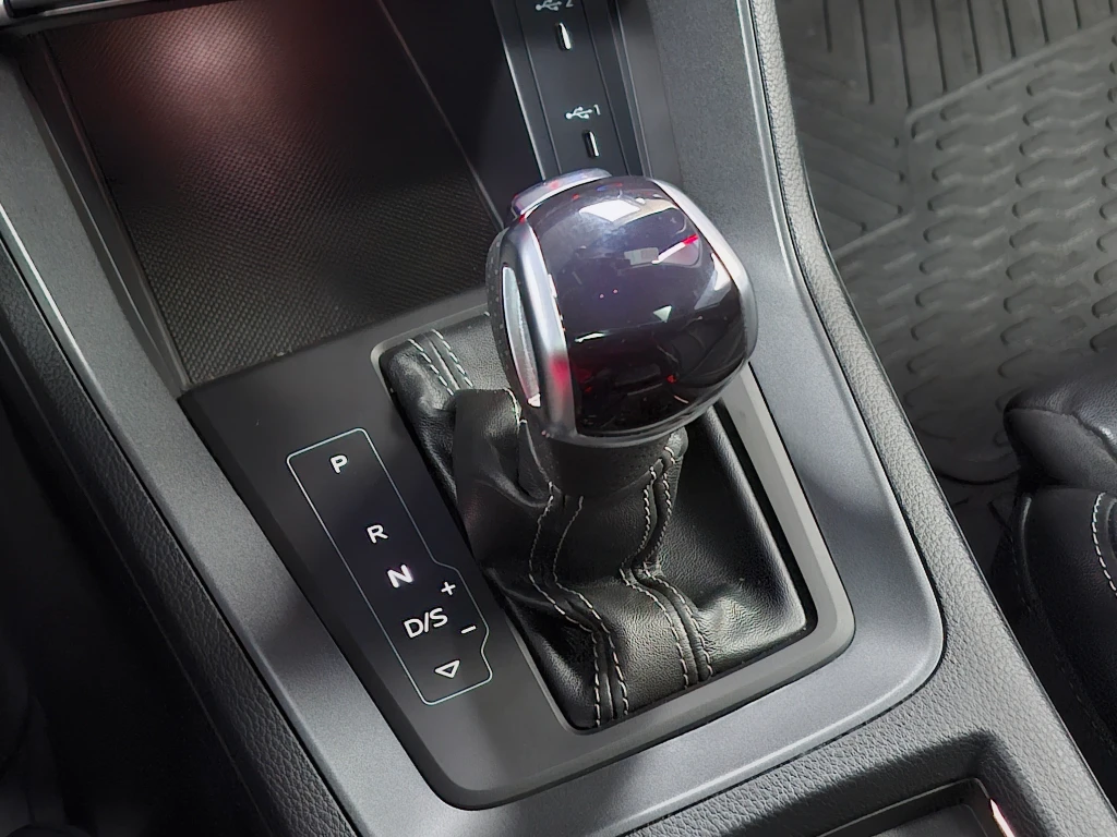Audi Q3 Q3 Sportback 40 Tfsi Sport año 2024