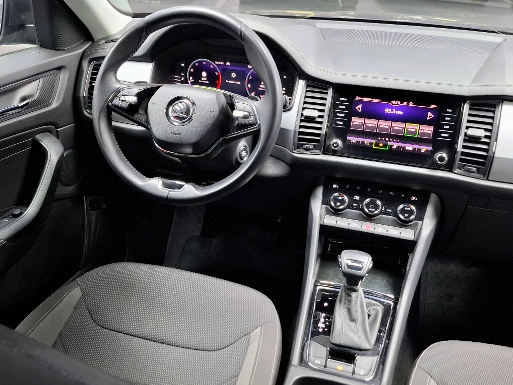 Skoda Kodiaq Kodiak 1.4 Tsi At - Selection año 2025