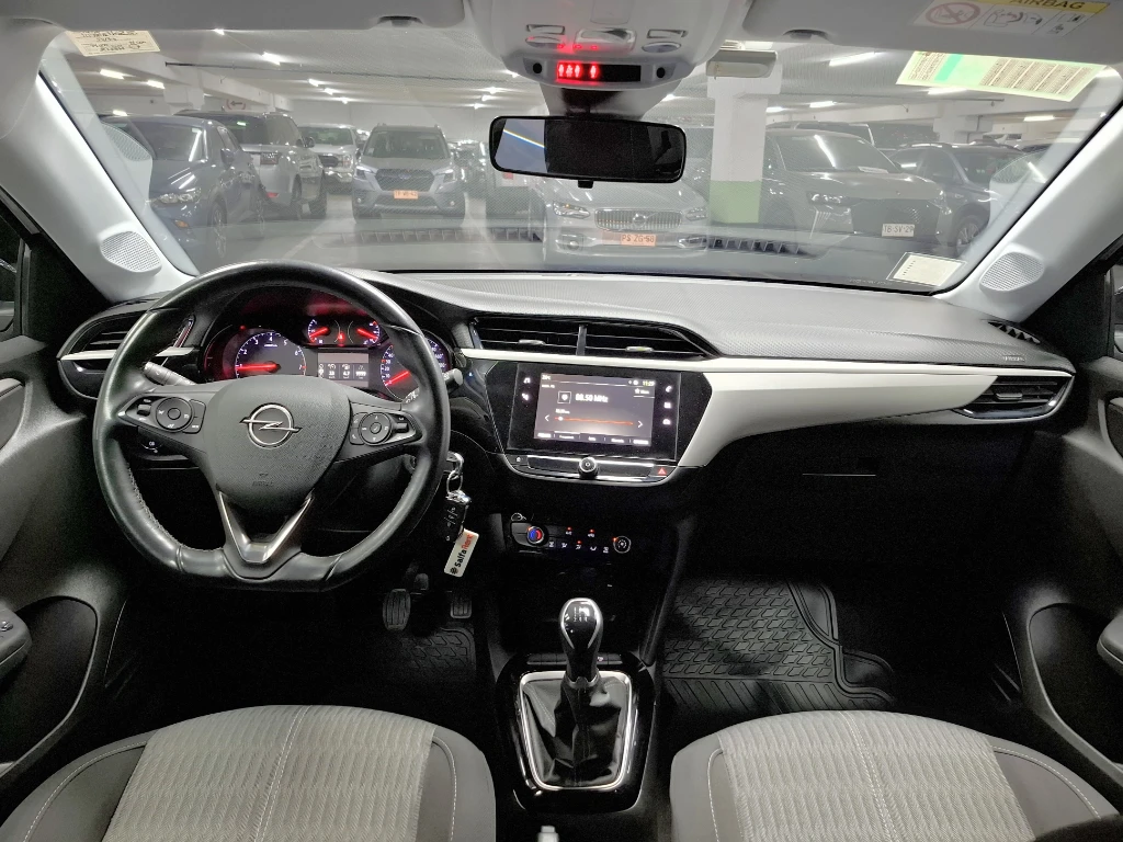 Opel Corsa Edition 1.2 Mt5 año 2022