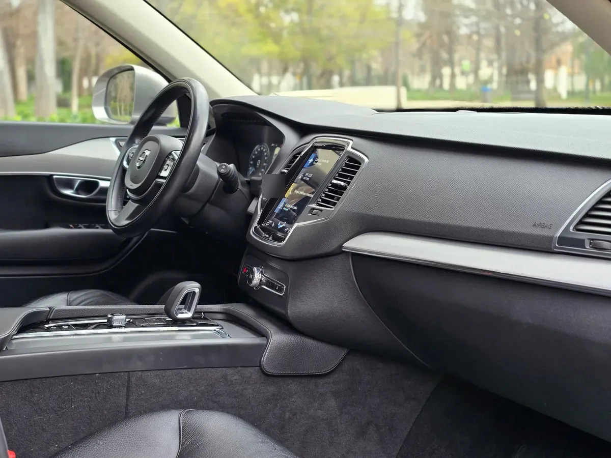 VOLVO XC90 2.0 B6 Momentum At 4x4 Hibrido año 2022
