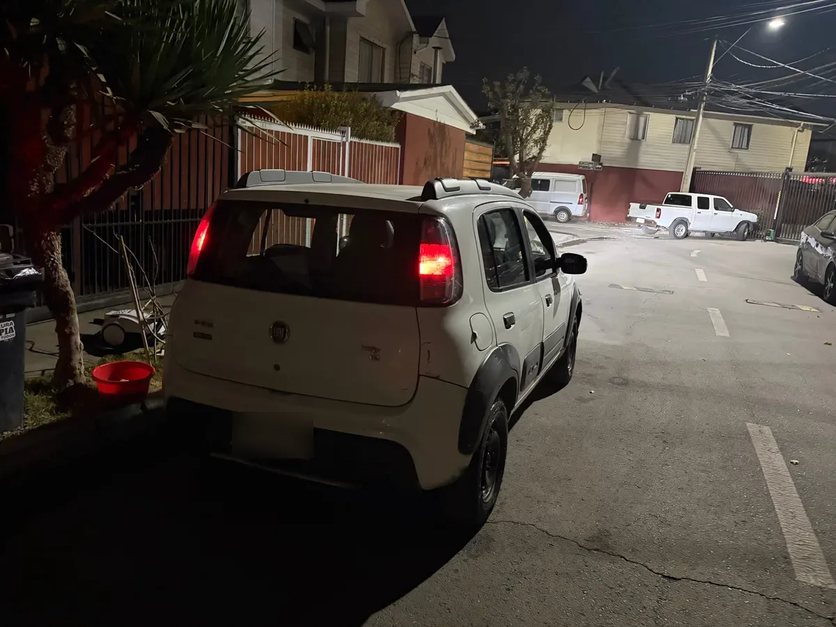 Fiat Uno 1.4 Sporting Mt año 2017