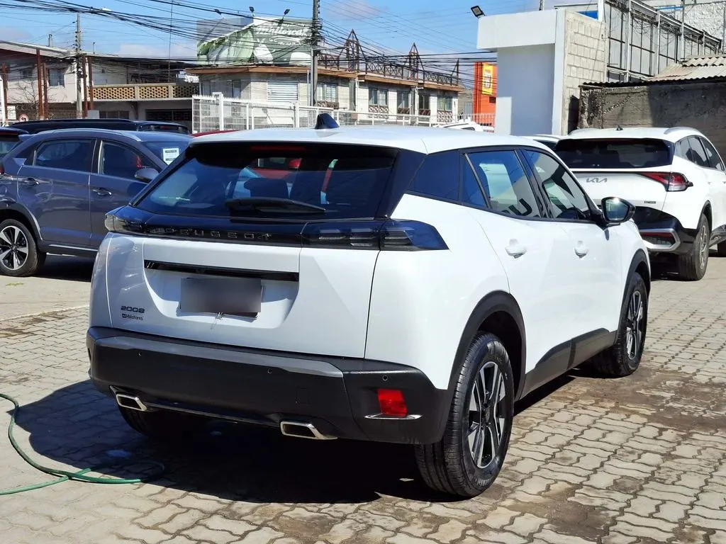 Peugeot 2008 Active año 2025