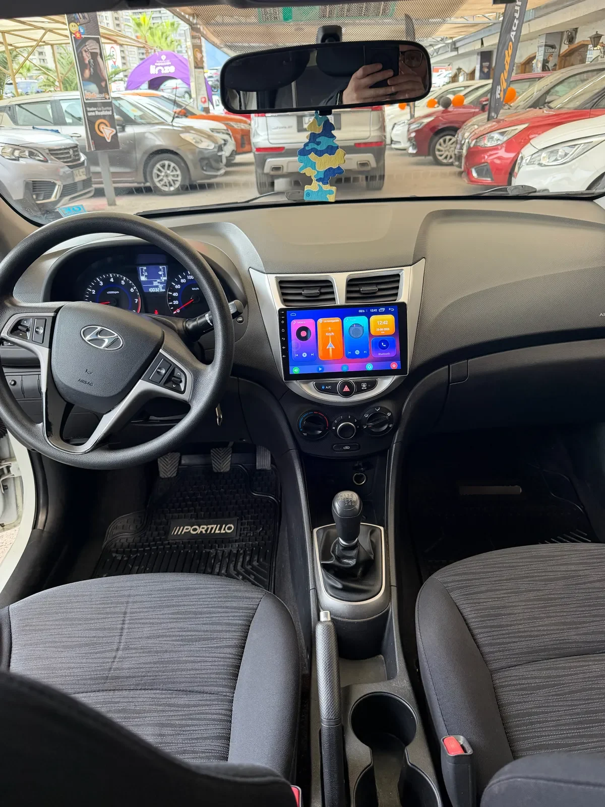 HYUNDAI ACCENT 1.4 Rb Sdn Gl Ac 2ab Mt año 2016