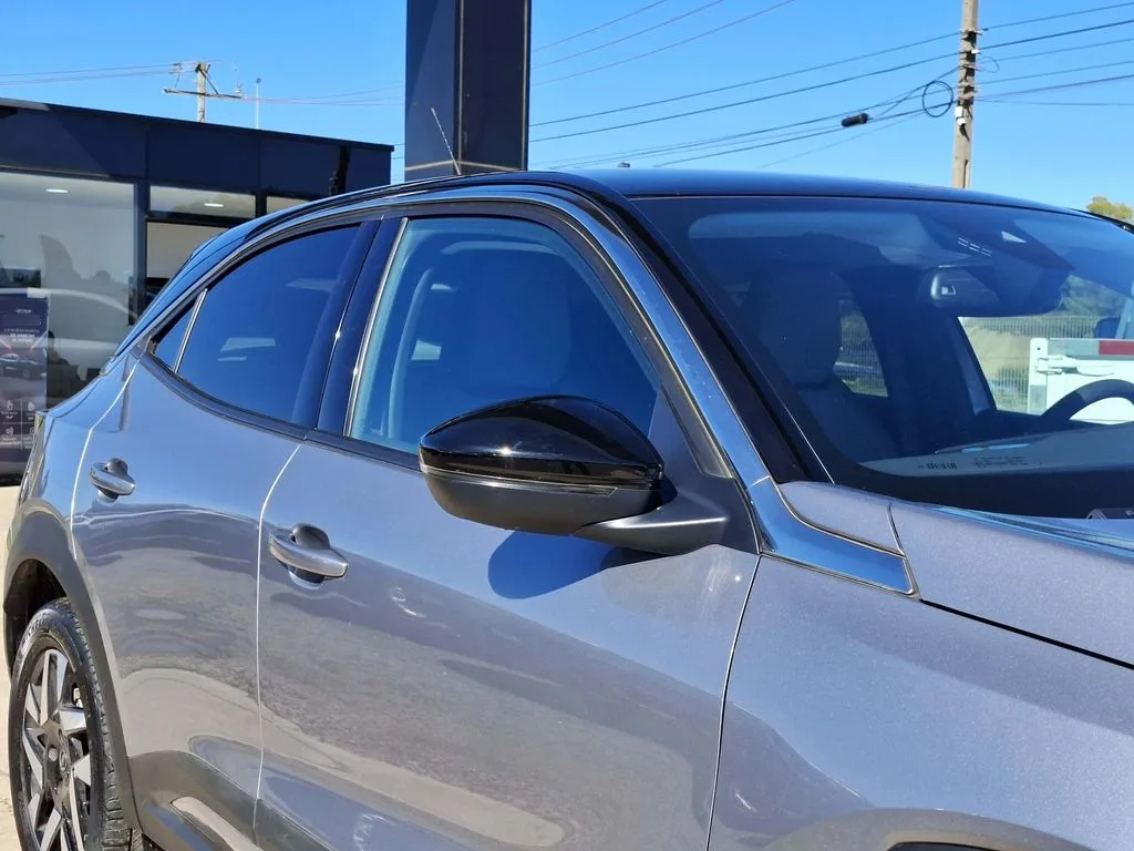 Opel Mokka Elegance 1.2t Mt6 año 2025