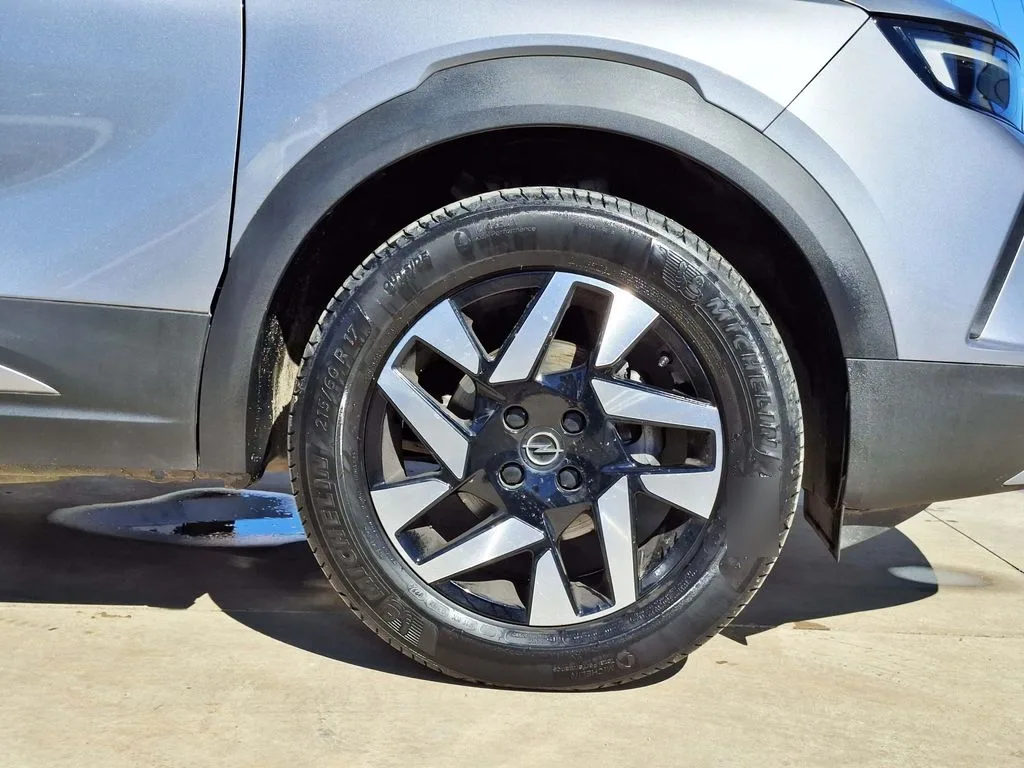 Opel Mokka Elegance 1.2t Mt6 año 2025