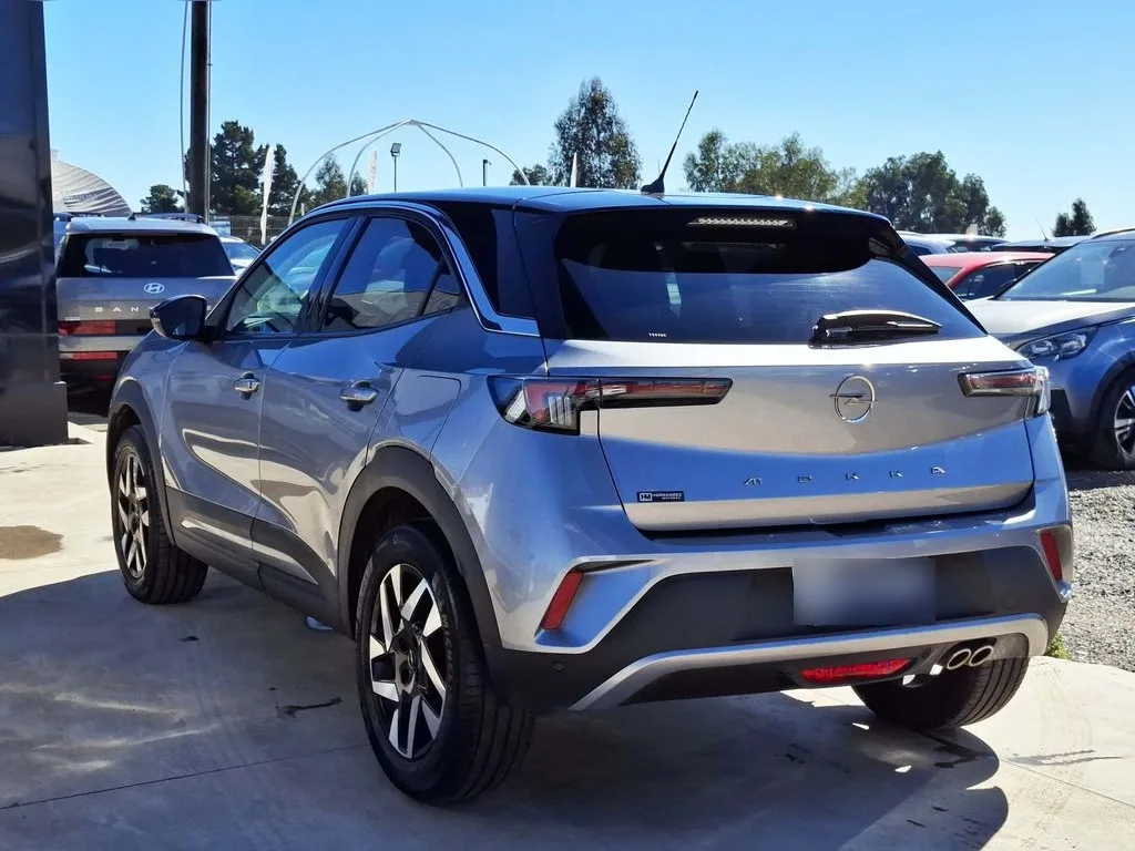 Opel Mokka Elegance 1.2t Mt6 año 2025
