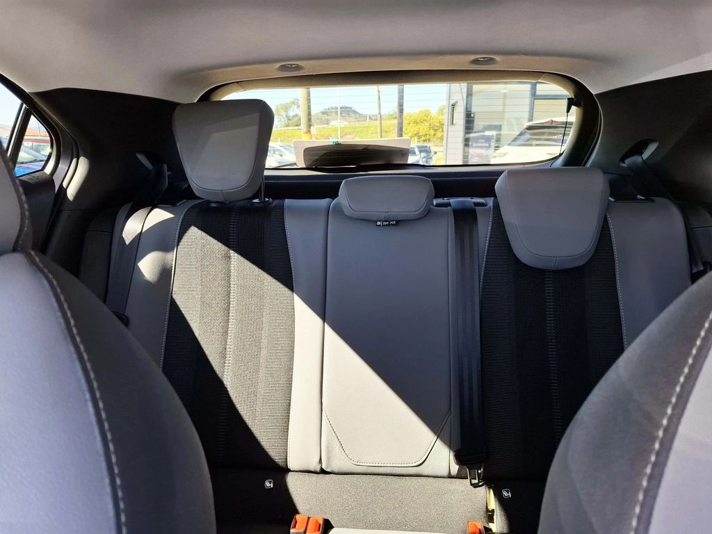 Opel Mokka Elegance 1.2t Mt6 año 2025