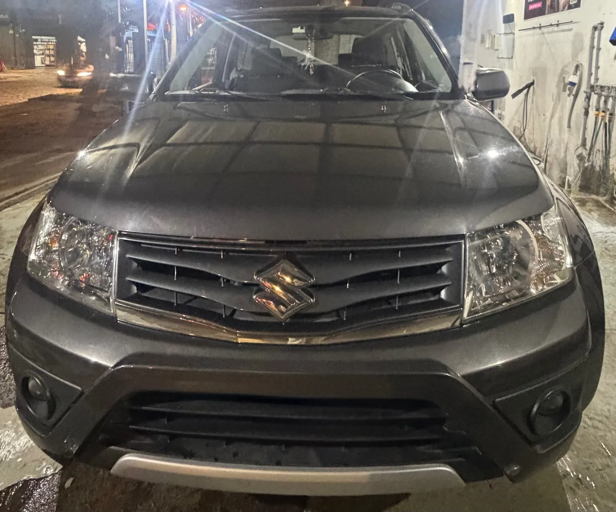 Suzuki Grand Vitara 2.4 G Glx Nav 3p Mt 4x4 año 2019