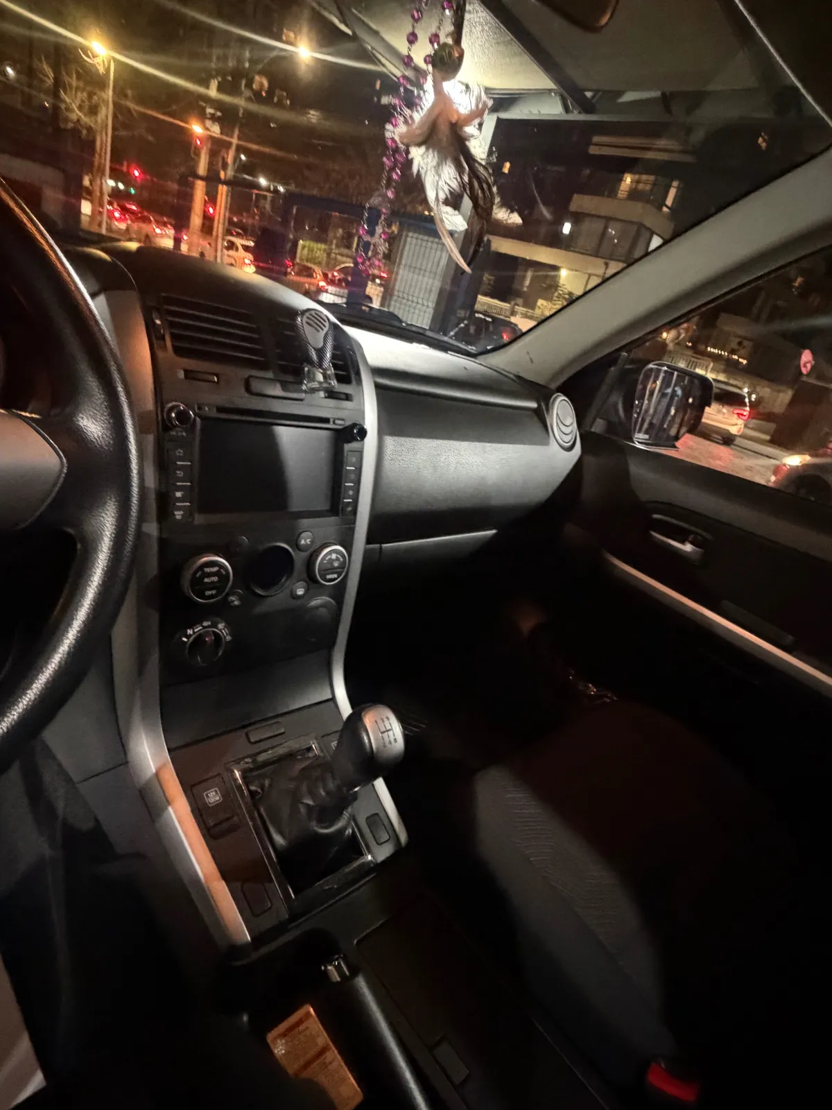 Suzuki Grand Vitara 2.4 G Glx Nav 3p Mt 4x4 año 2019
