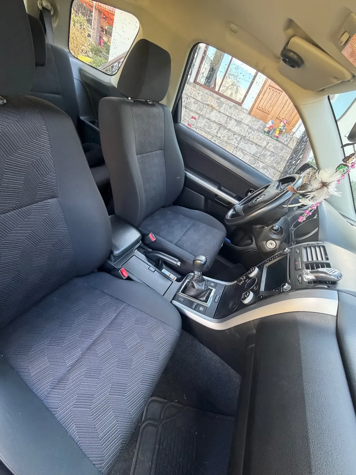 Suzuki Grand Vitara 2.4 G Glx Nav 3p Mt 4x4 año 2019