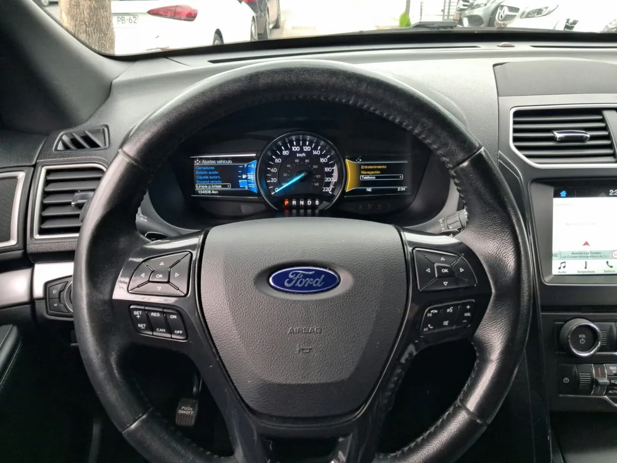 FORD EXPLORER 3.5 Xlt At año 2017