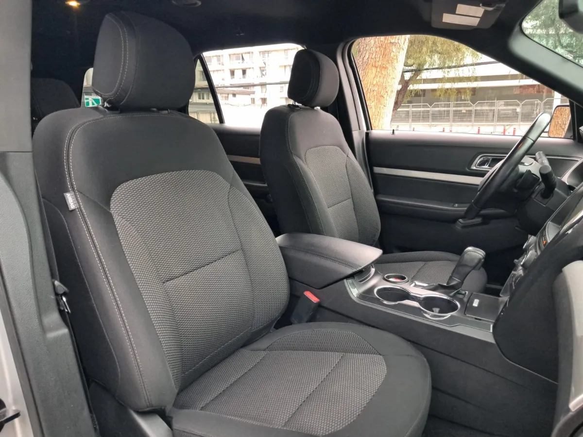FORD EXPLORER 3.5 Xlt At año 2017