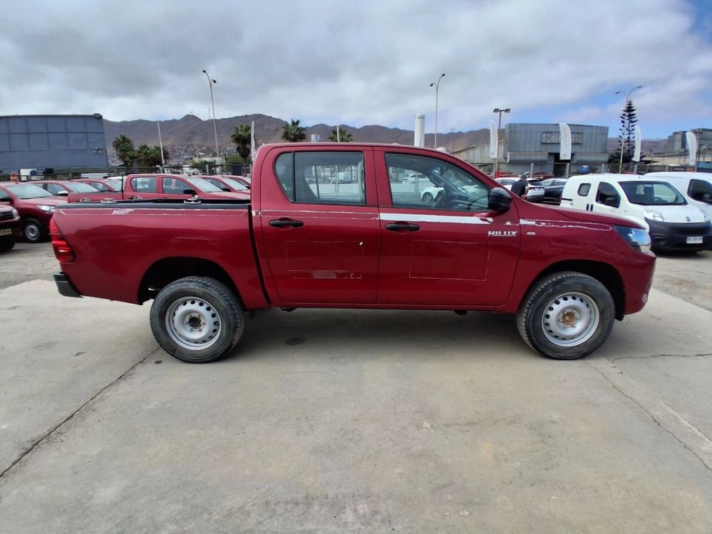 Toyota Hilux Hilux Tss 2.4 Diesel 4x2 T/m año 2021