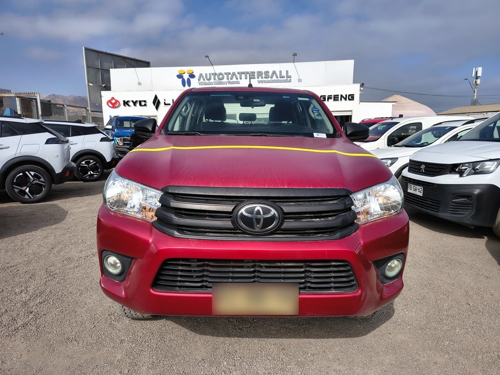 Toyota Hilux 2.4 Dx año 2022