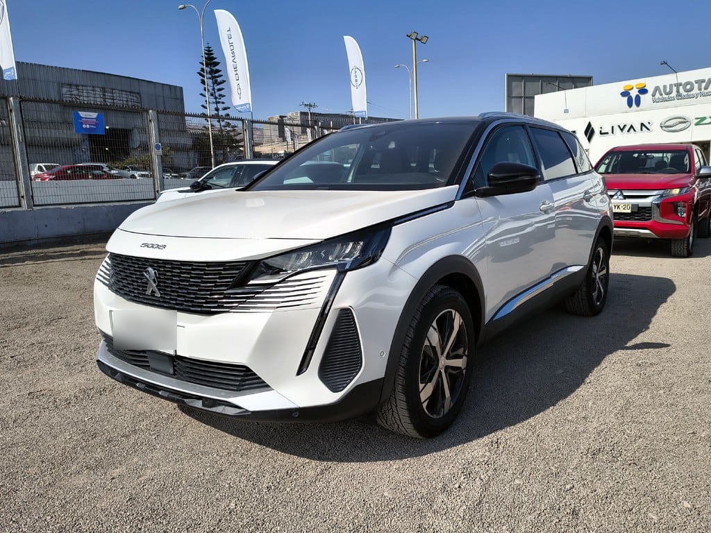 Peugeot 5008 1.6 Allure Pack año 2024