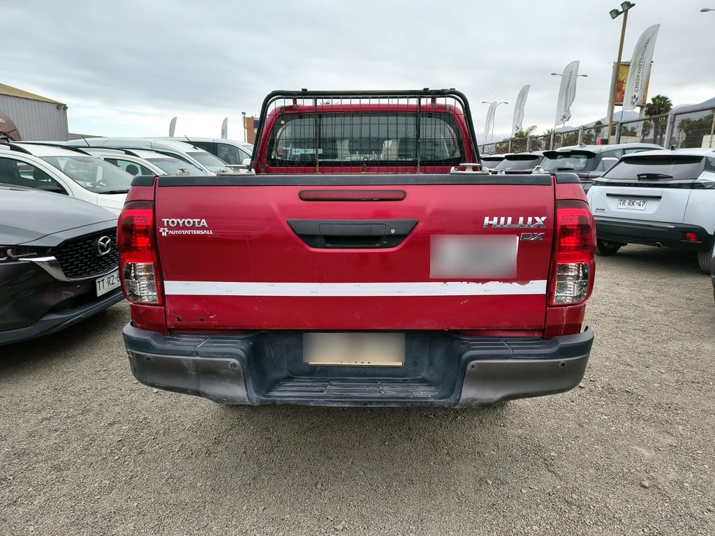 Toyota Hilux Tss 2.4 Diesel 4x2 T/m año 2021