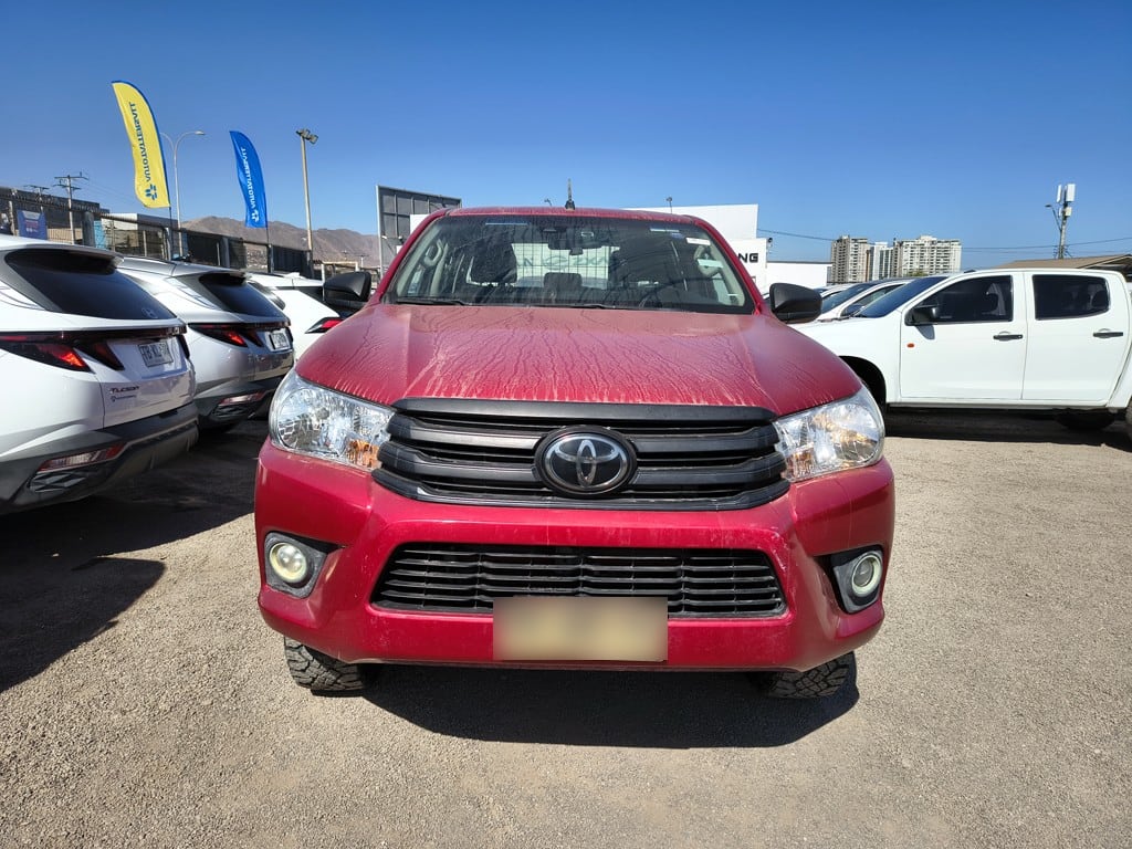 Toyota Hilux Tss 2.4 Diesel 4x2 T/m año 2022