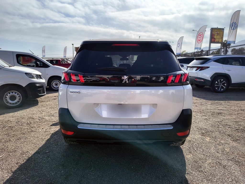 Peugeot 5008 1.6 Allure Pack año 2024