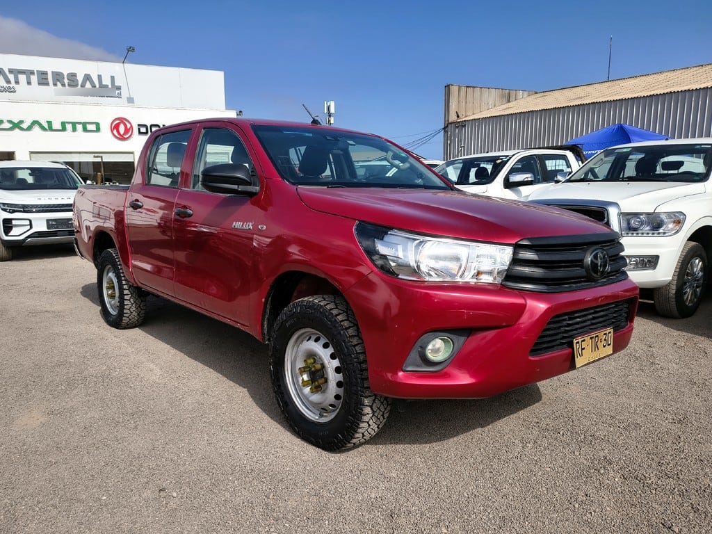 Toyota Hilux Tss 2.4 Diesel 4x4 T/m año 2022