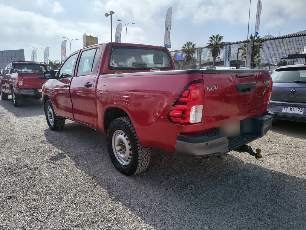 Toyota Hilux Tss 2.4 Diesel 4x4 T/m año 2022