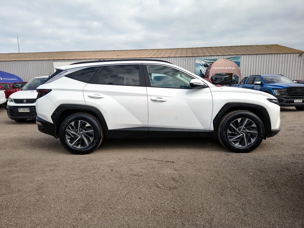 Hyundai Tucson Tucson 2.0 Gasolina 4x4 T/a año 2024