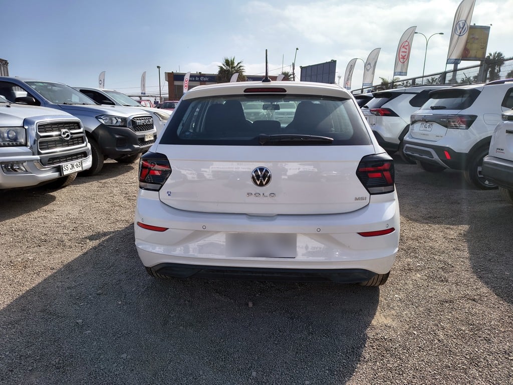 Volkswagen Polo Confortline 1.6 Gasolina 4x2 T/m año 2025