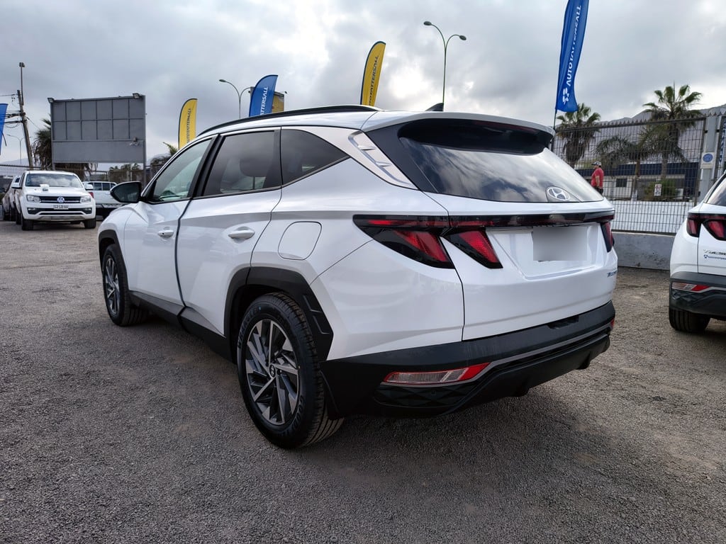 Hyundai Tucson Tucson 2.0 Gasolina 4x4 T/a año 2024