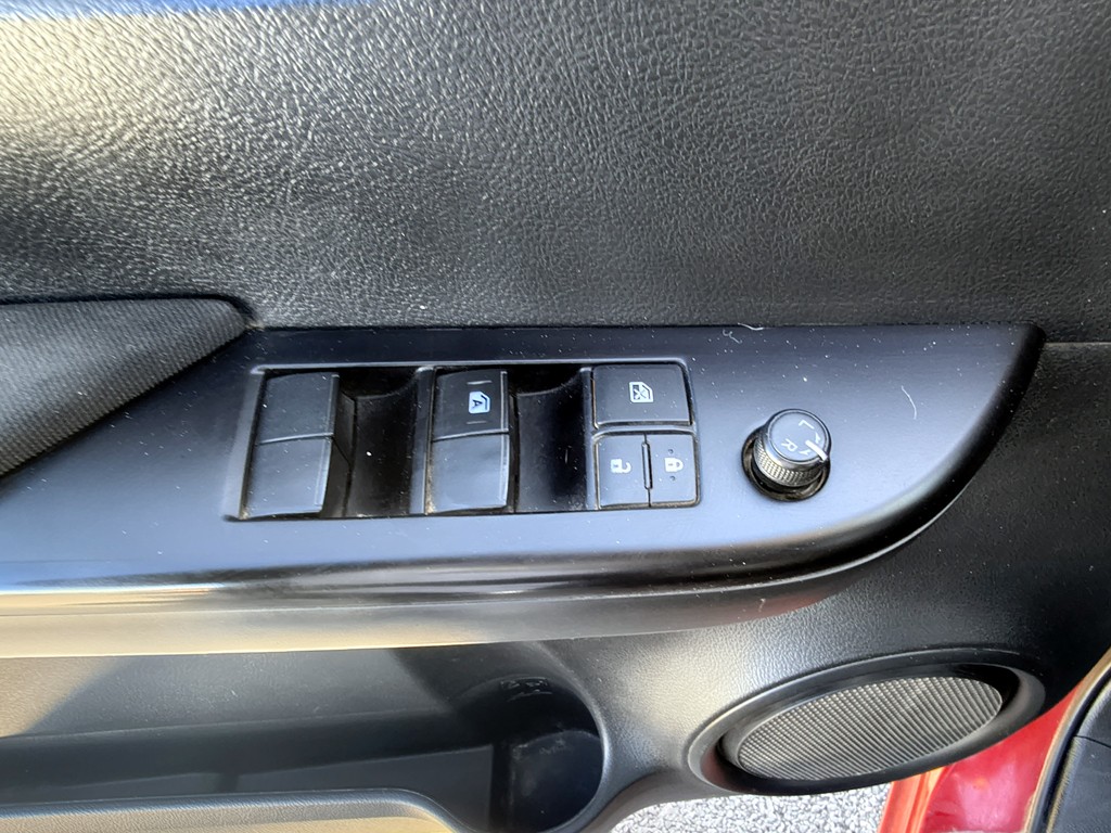 Toyota Hilux Tss 2.4 Diesel 4x2 T/m año 2022