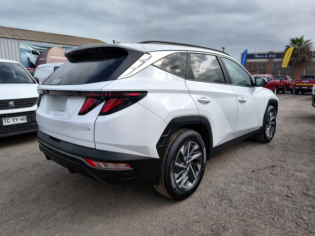 Hyundai Tucson Tucson 2.0 Gasolina 4x4 T/a año 2024