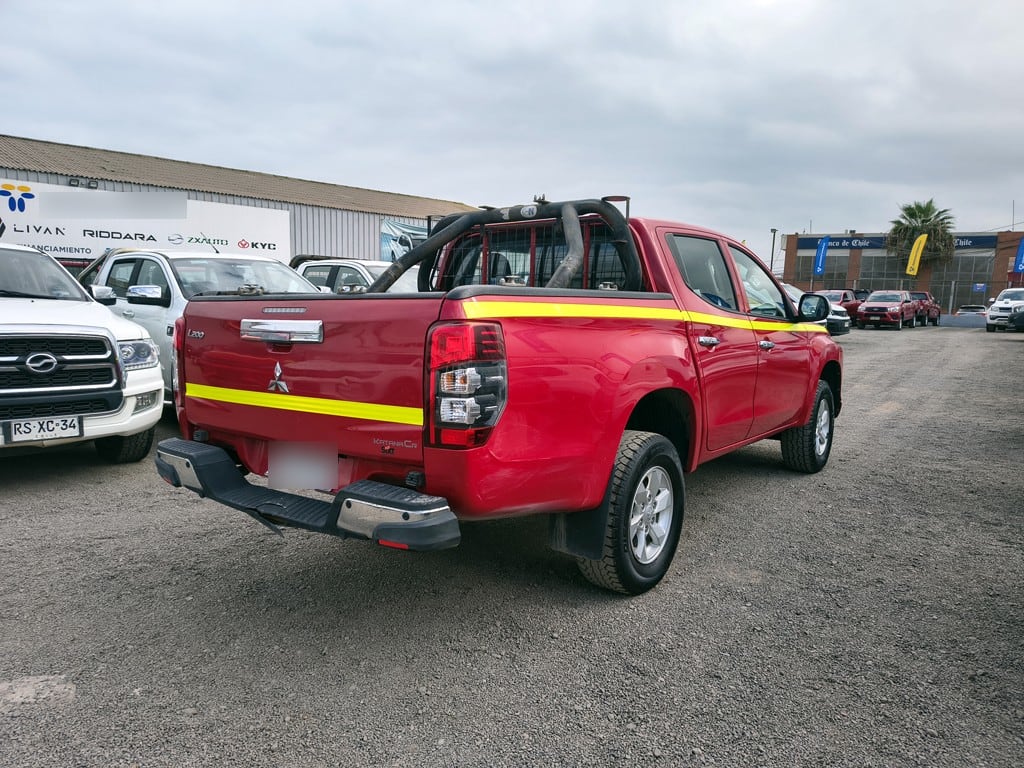 Mitsubishi L200 L200 Katana 2.4 Diesel 4x2 T/m año 2023