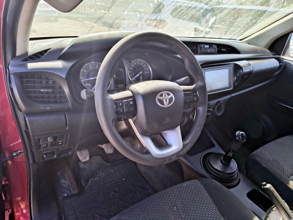 Toyota Hilux Tss 2.4 Diesel 4x2 T/m año 2022